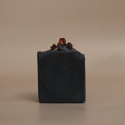 Azabache ⊹