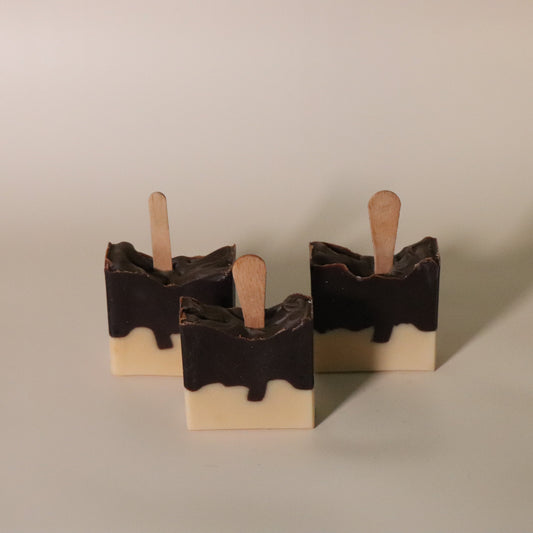 Gelato ⊹